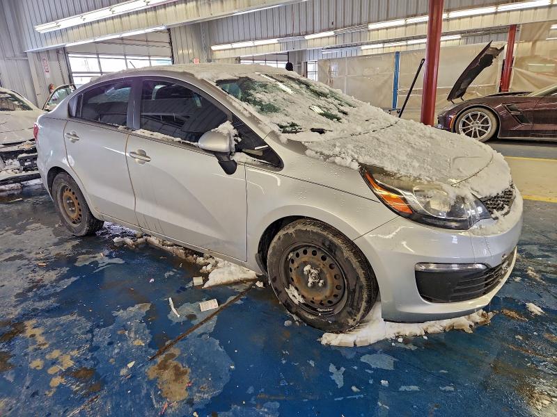 Фото 4 - KIA RIO