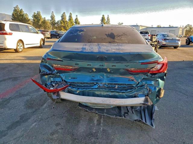 Фото 6 - TOYOTA CAMRY