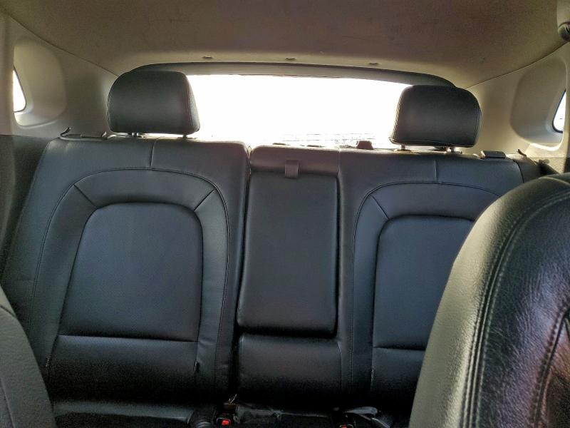 Фото 10 - HYUNDAI KONA