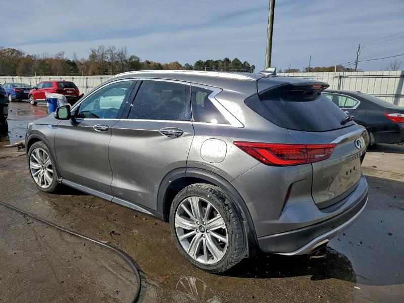 Фото 2 - INFINITI QX50