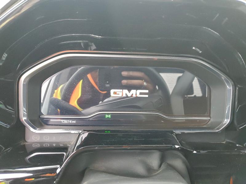 Фото 9 - GMC SIERRA