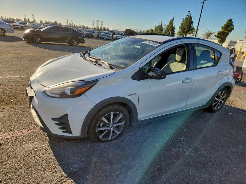 Фото 1 - TOYOTA PRIUS