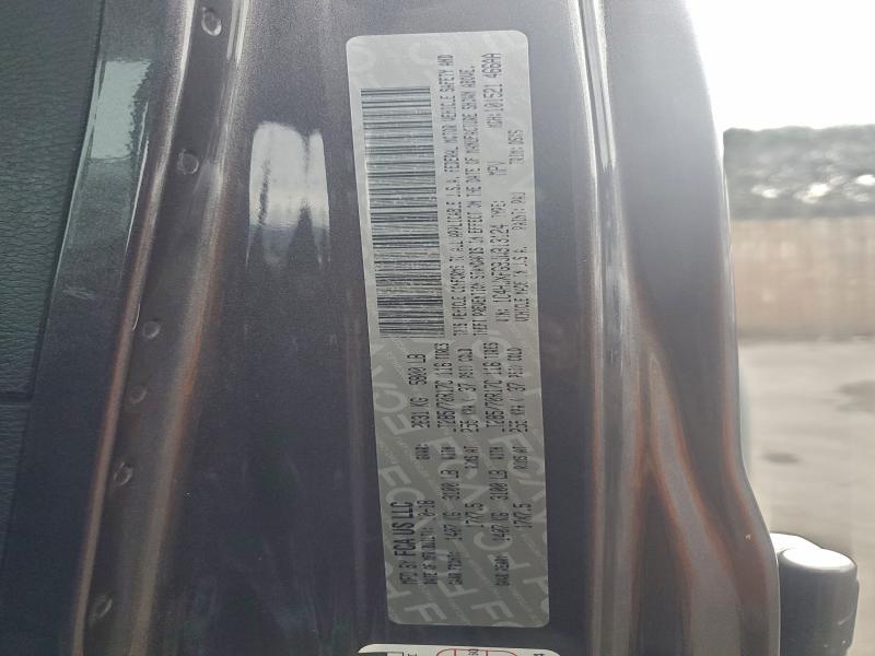 Фото 12 - JEEP WRANGLER