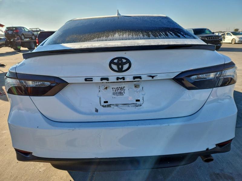 Фото 6 - TOYOTA CAMRY