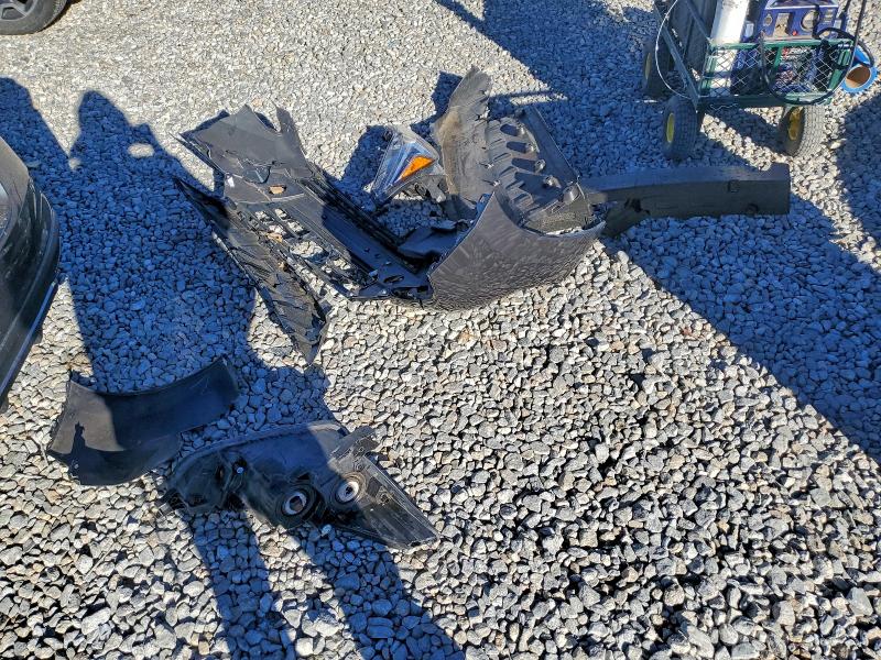 Фото 12 - NISSAN VERSA