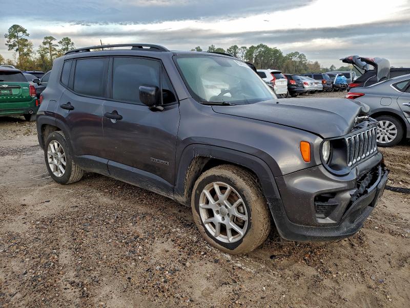 Фото 4 - JEEP RENEGADE