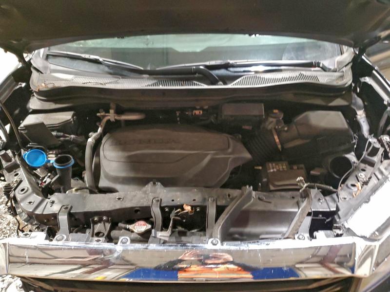 Фото 11 - HONDA RIDGELINE