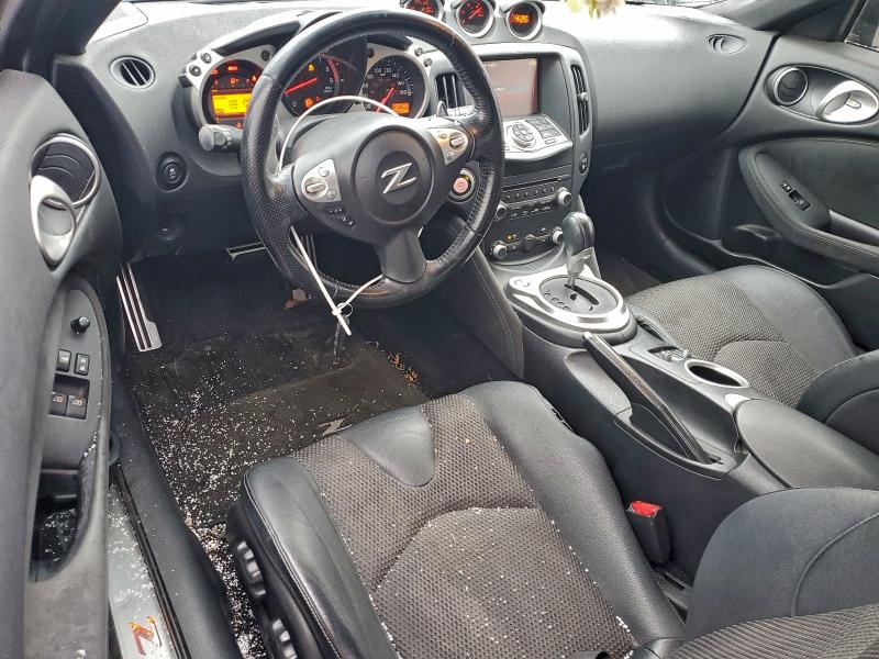 Фото 8 - NISSAN 370Z