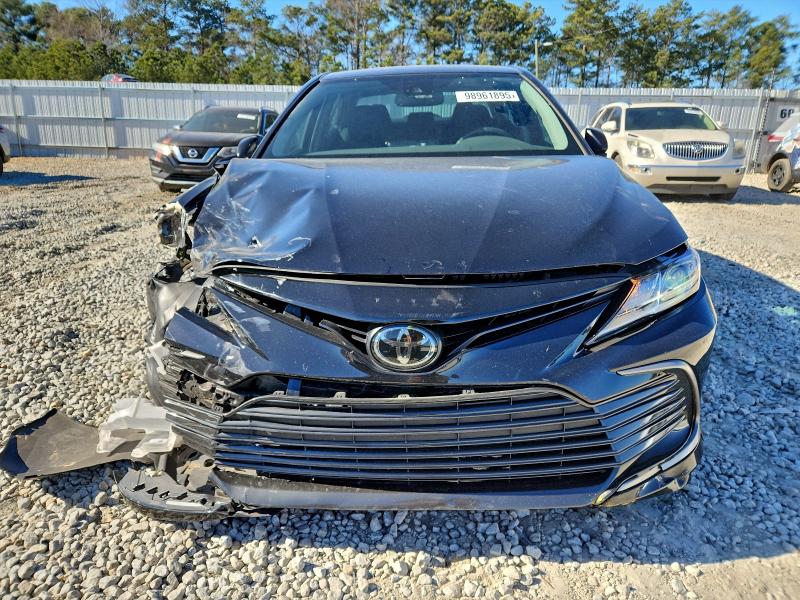 Фото 5 - TOYOTA CAMRY