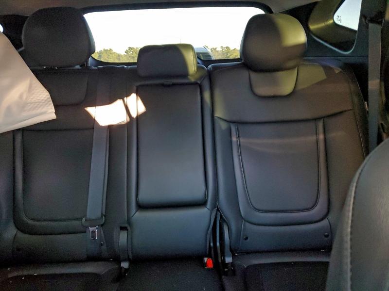 Фото 10 - HYUNDAI TUCSON