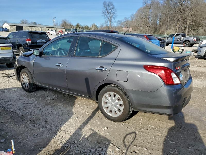 Фото 2 - NISSAN VERSA
