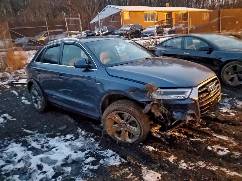 Фото 4 - AUDI Q3