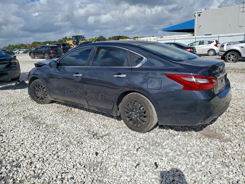 Фото 2 - NISSAN ALTIMA