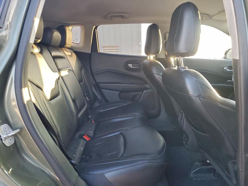 Фото 11 - JEEP COMPASS