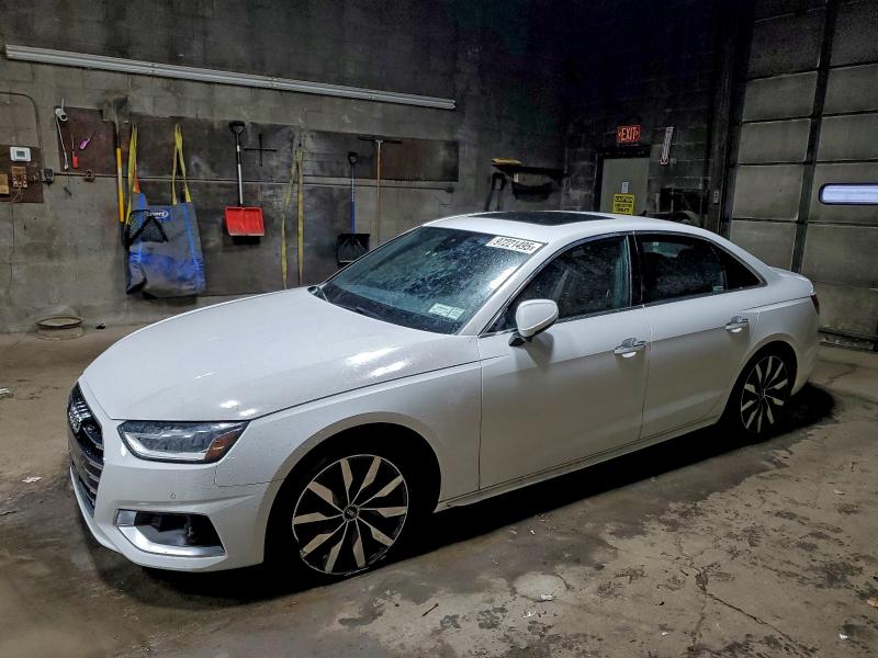 Фото 1 - AUDI A4