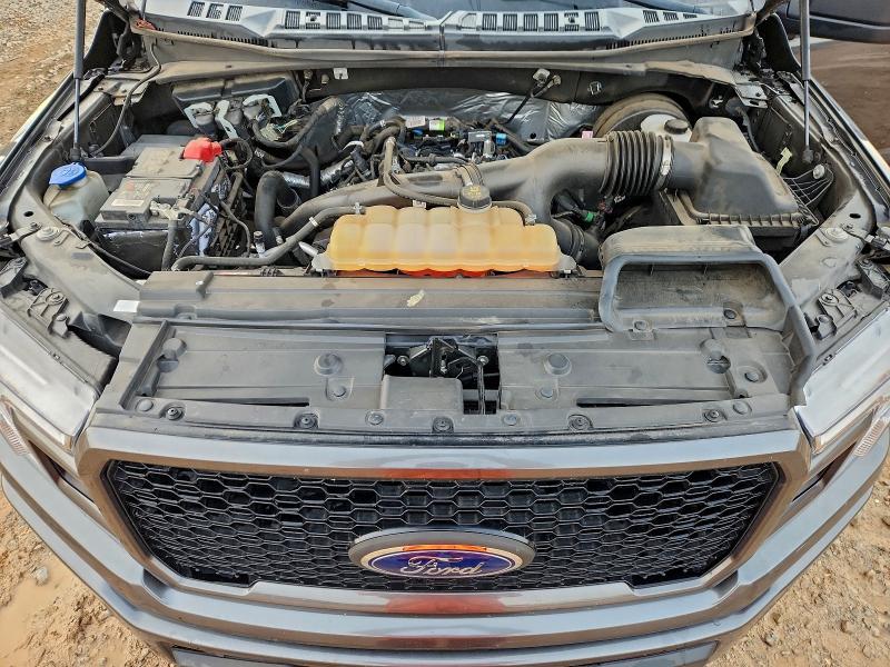 Фото 11 - FORD F-150