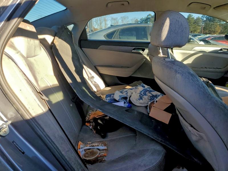 Фото 10 - HYUNDAI SONATA