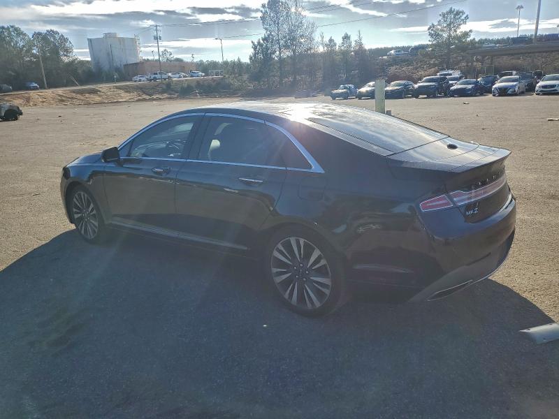 Фото 2 - LINCOLN MKZ