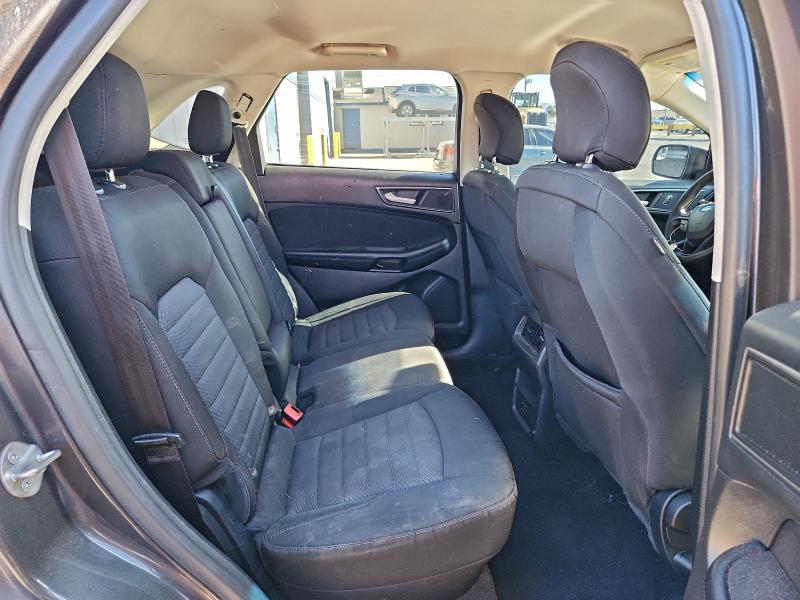 Фото 11 - FORD EDGE