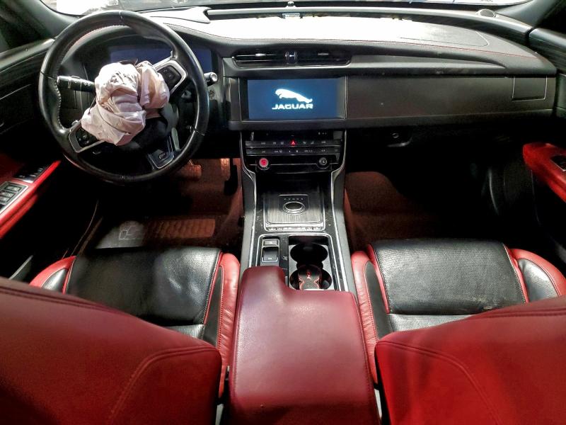Фото 8 - JAGUAR XF