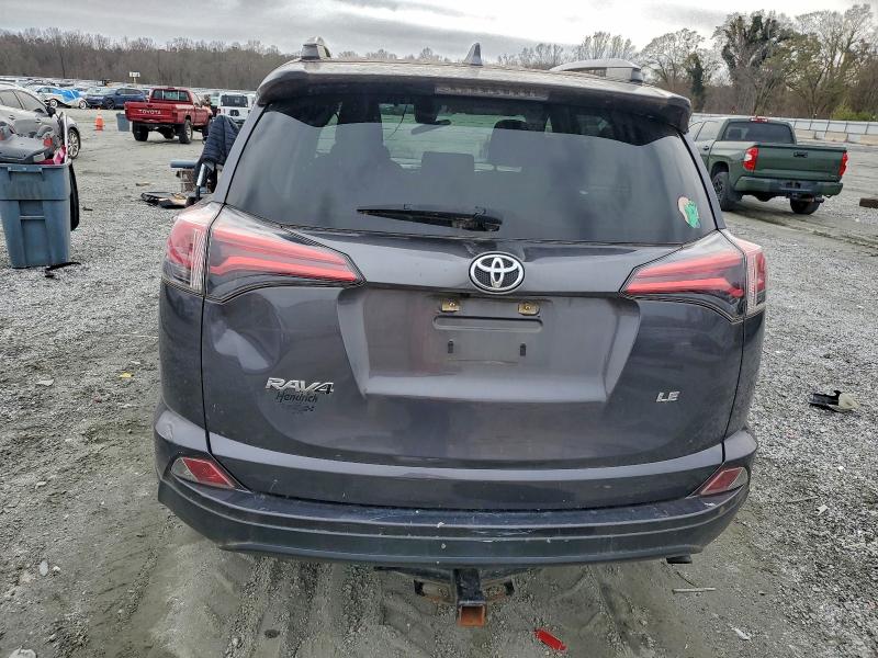 Фото 6 - TOYOTA RAV4