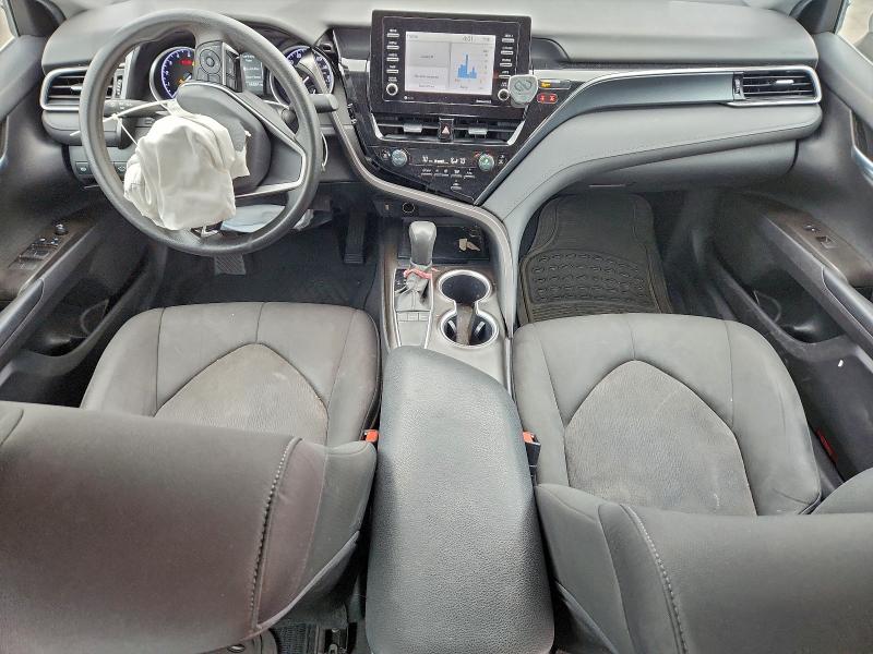 Фото 8 - TOYOTA CAMRY