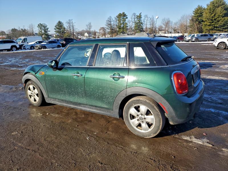 Фото 2 - MINI COOPER