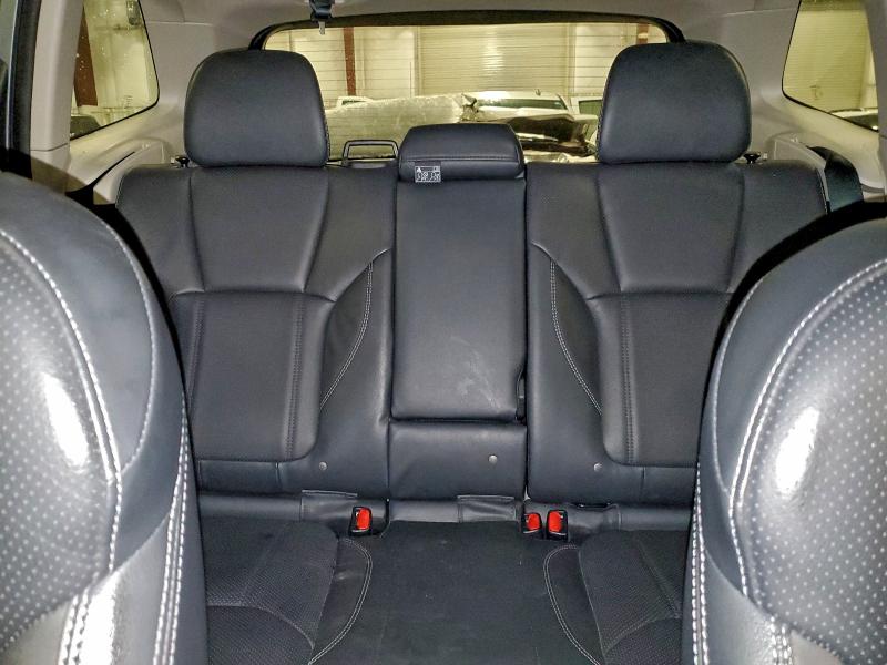 Фото 10 - SUBARU FORESTER