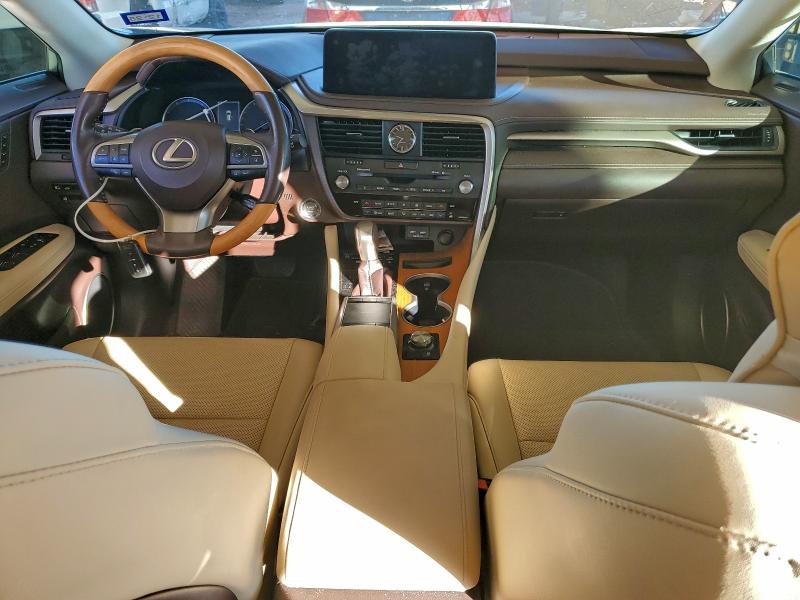 Фото 8 - LEXUS RX350