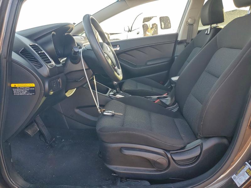 Фото 7 - KIA FORTE