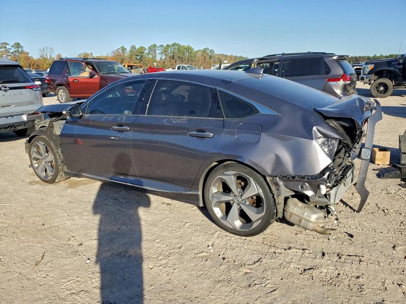 Фото 2 - HONDA ACCORD