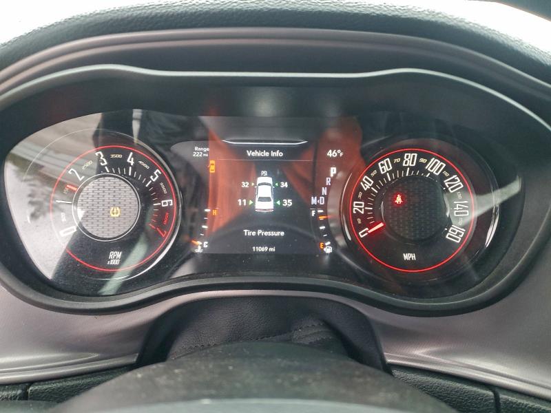 Фото 9 - DODGE CHALLENGER