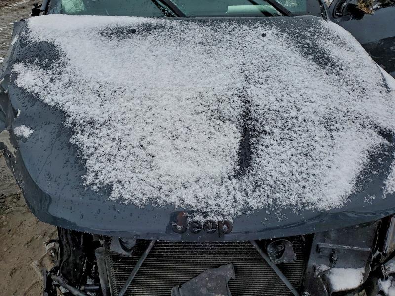 Фото 12 - JEEP GRAND CHER