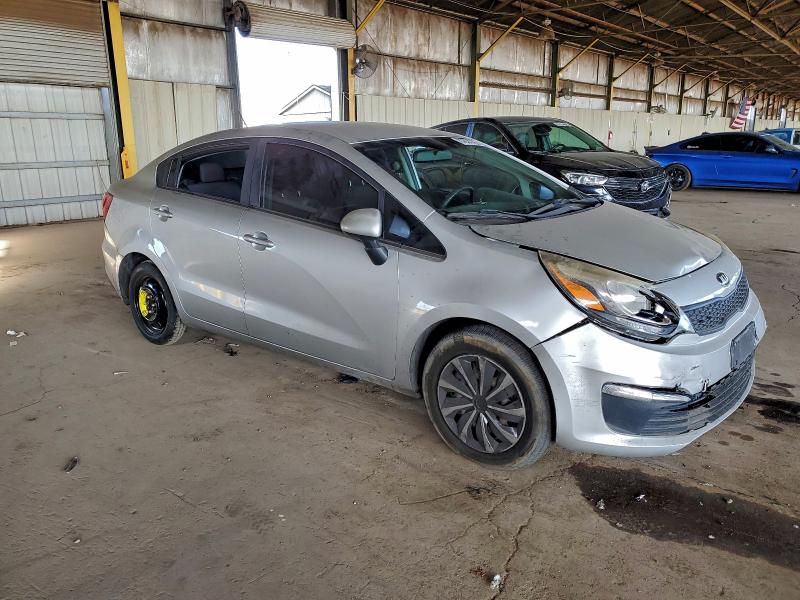 Фото 4 - KIA RIO
