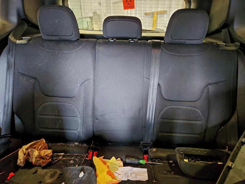 Фото 10 - JEEP RENEGADE