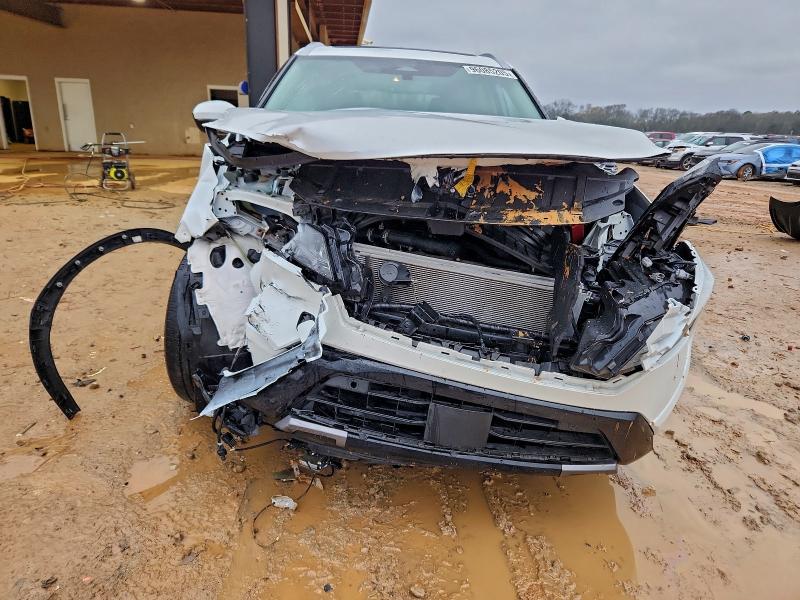 Фото 5 - NISSAN ROGUE