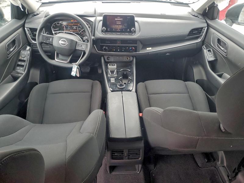 Фото 8 - NISSAN ROGUE