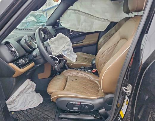 Фото 7 - MINI COOPER