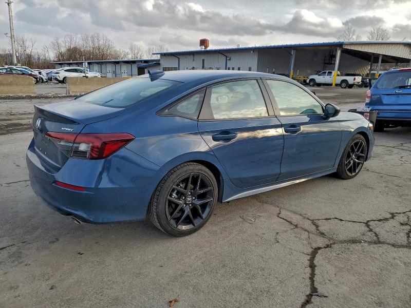 Фото 3 - HONDA CIVIC