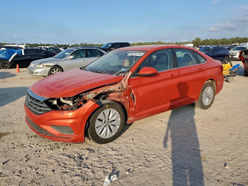 Фото 1 - VOLKSWAGEN JETTA