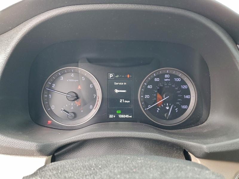 Фото 9 - HYUNDAI TUCSON