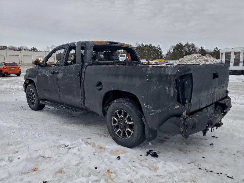 Фото 2 - TOYOTA TUNDRA