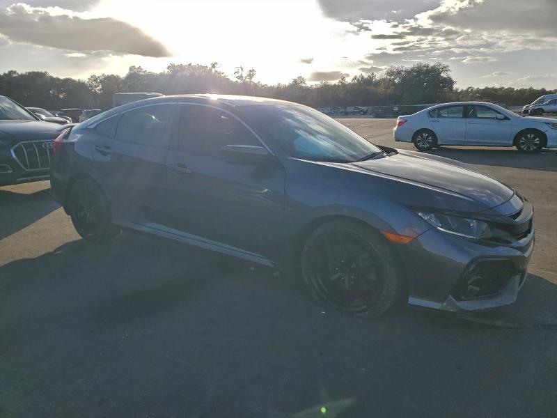 Фото 4 - HONDA CIVIC