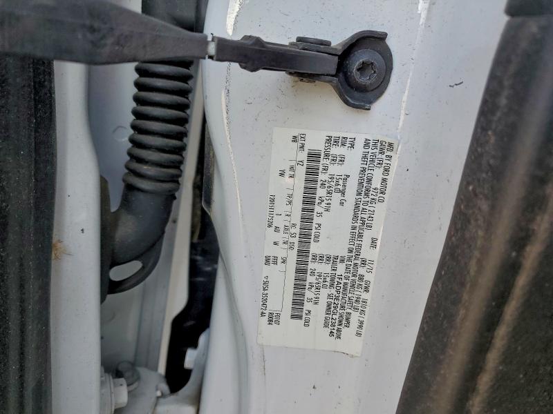 Фото 12 - FORD FOCUS