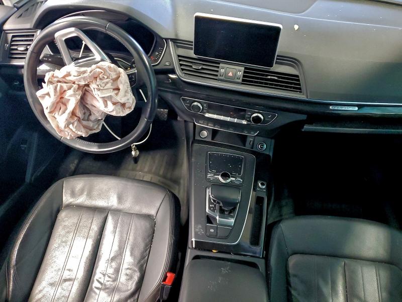 Фото 8 - AUDI Q5