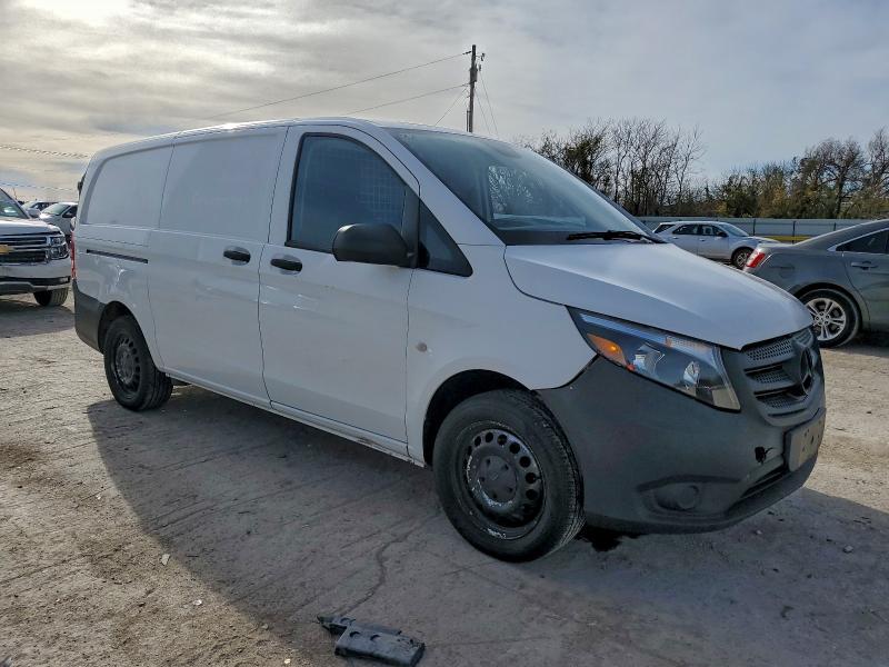 Фото 4 - MERCEDES-BENZ METRIS