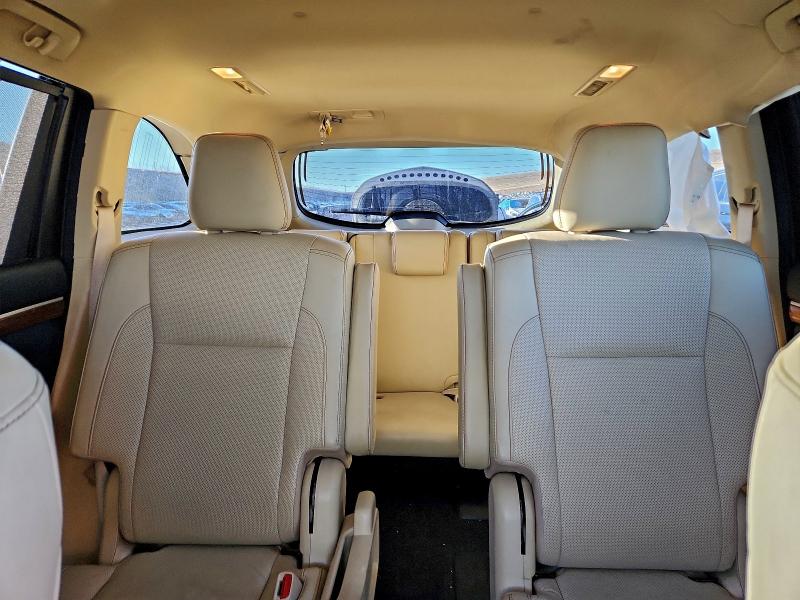 Фото 10 - TOYOTA HIGHLANDER