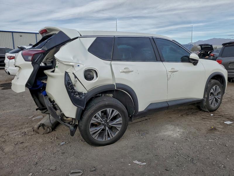 Фото 3 - NISSAN ROGUE