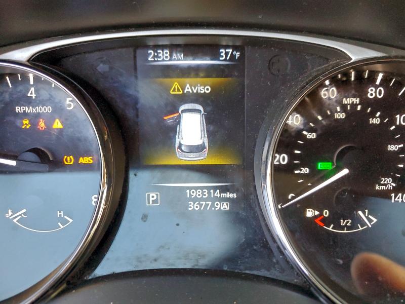 Фото 9 - NISSAN ROGUE