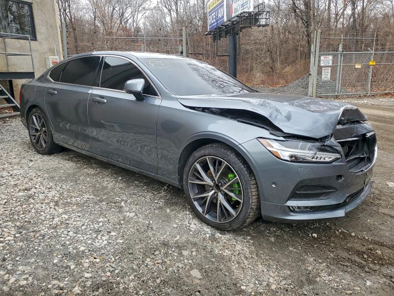 Фото 4 - VOLVO S90